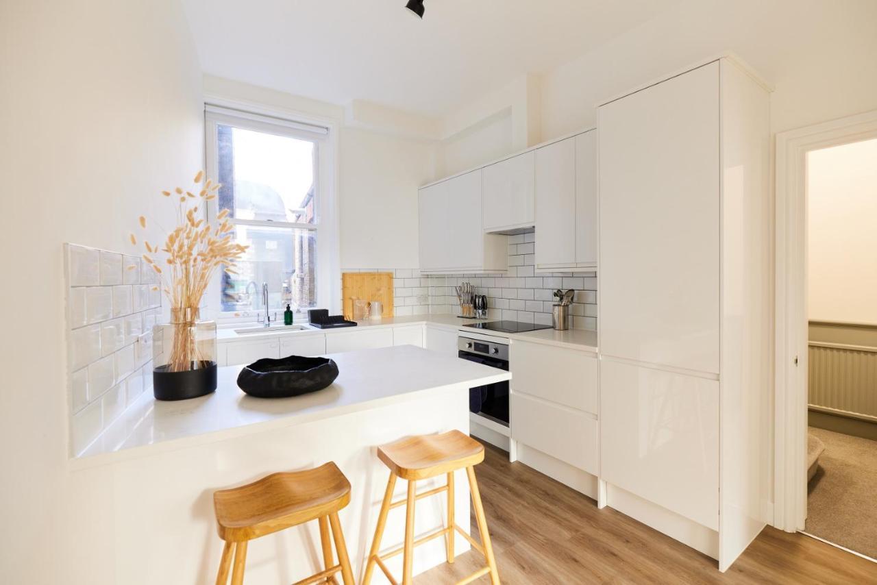 The Fulham Escape - Alluring 5Bdr Flat Londen Buitenkant foto